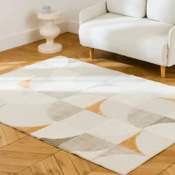 Alfombra interior con motivos retro en color crema