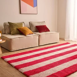 Alfombra interior con rayas rojas y rosas