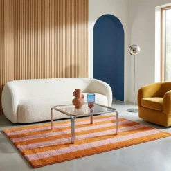 Alfombra interior con rayas naranja y rosa