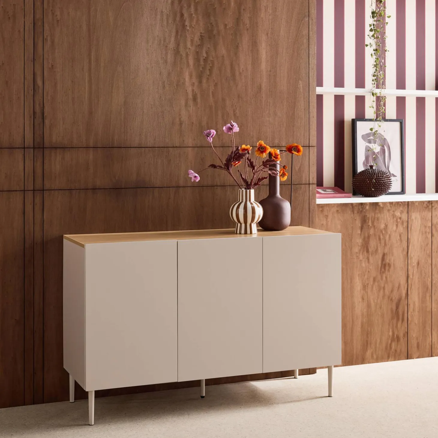 Aparador de metal y decoración de madera 3 puertas 120cm