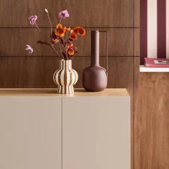 Aparador de metal y decoración de madera 3 puertas 120cm