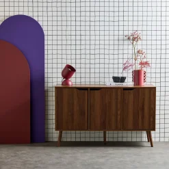 Aparador efecto nogal con 3 puertas y 3 estantes, 120cm