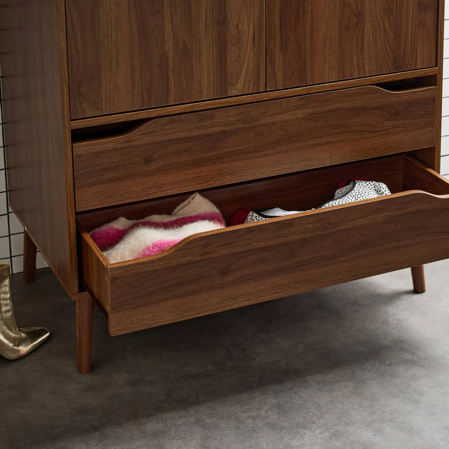 Armario vestidor vintage, decoración en madera, 2 puertas