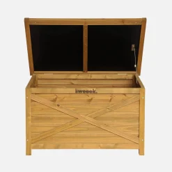 Baúl de madera de abeto