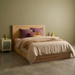 Cama bohemia con somier de láminas y cabecero 140x190cm + 2 cajones decorativos