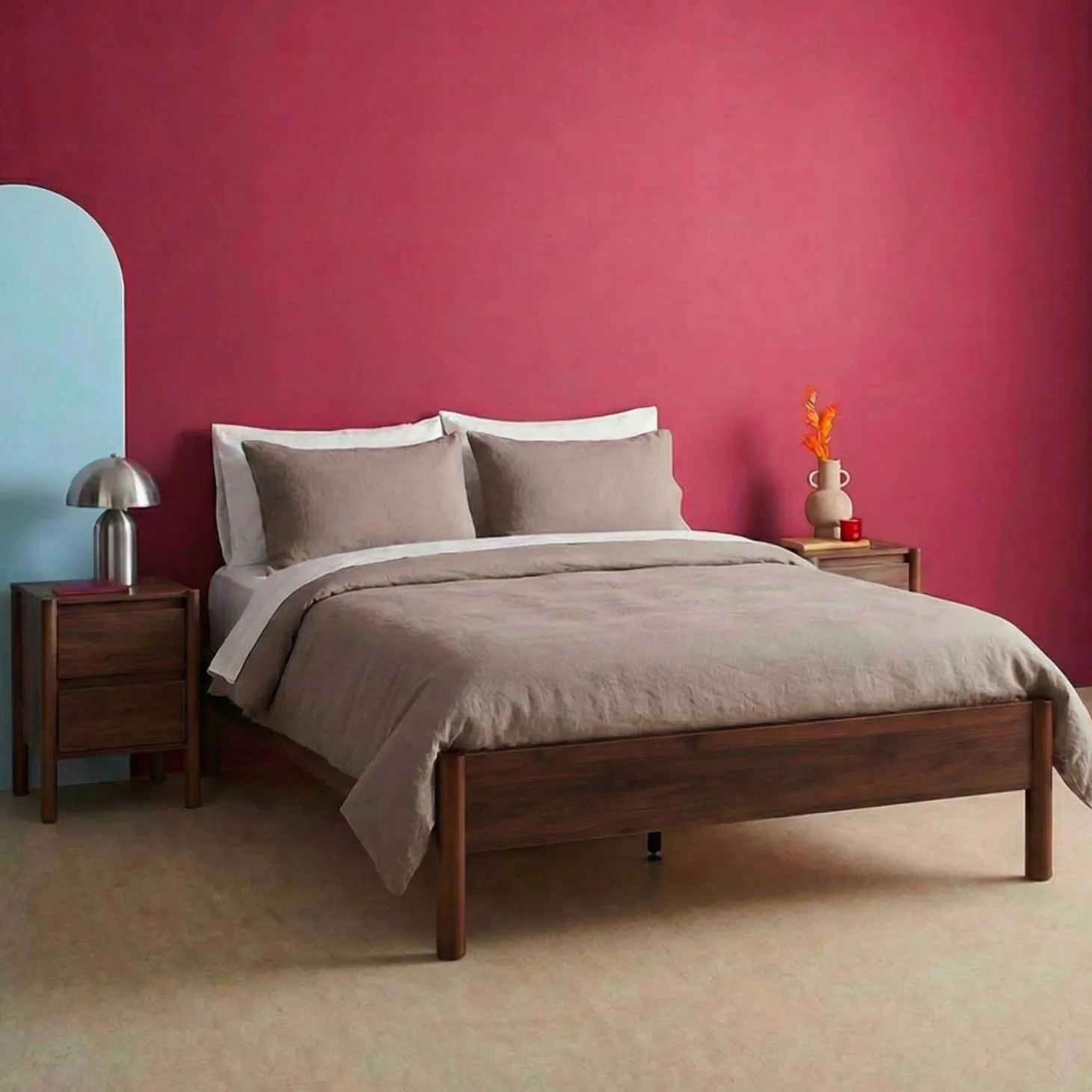 Cama con somier de láminas 140x190cm decoración madera