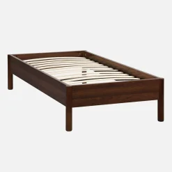Cama con somier de láminas 90x190cm decoración madera