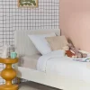 Cama con somier y cabecero 90x190cm, acabado en pana fina
