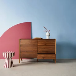 Cómoda con decoración de madera, 6 cajones