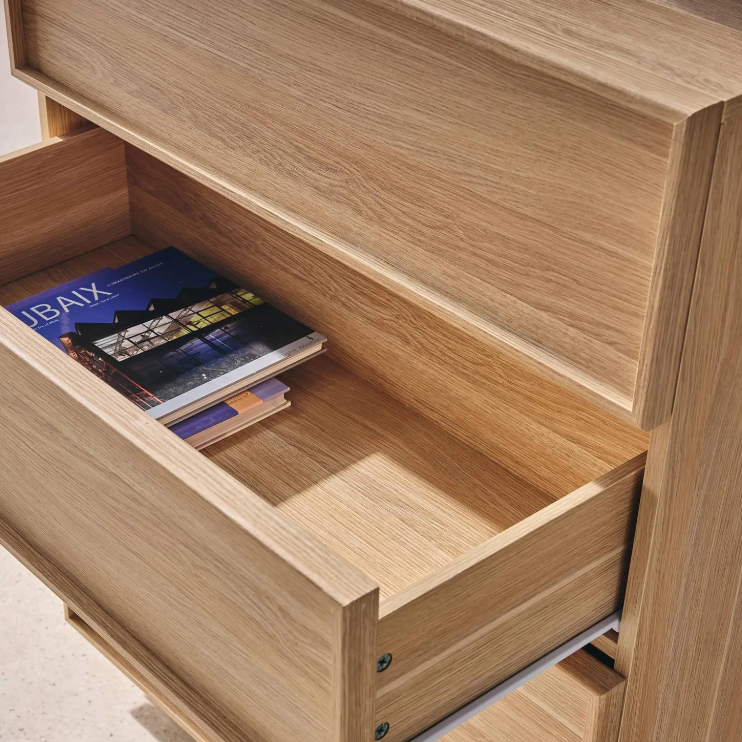 Cómoda de almacenamiento con efecto madera, 4 cajones