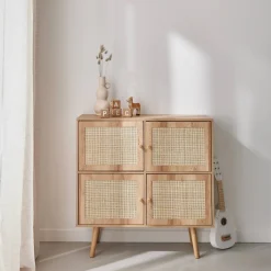 Cómoda infantil con efecto madera de 4 puertas