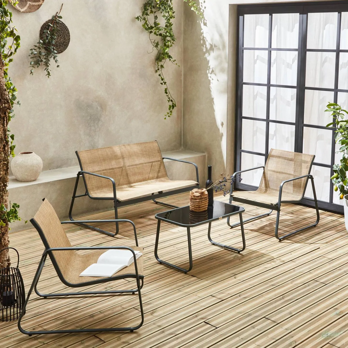 Conjunto de jardín en metal , 4 plazas