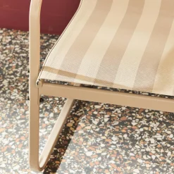 Conjunto de jardín en metal , 4 plazas