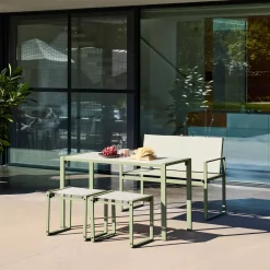 Conjunto de mesa de jardín encastrable, 4 plazas