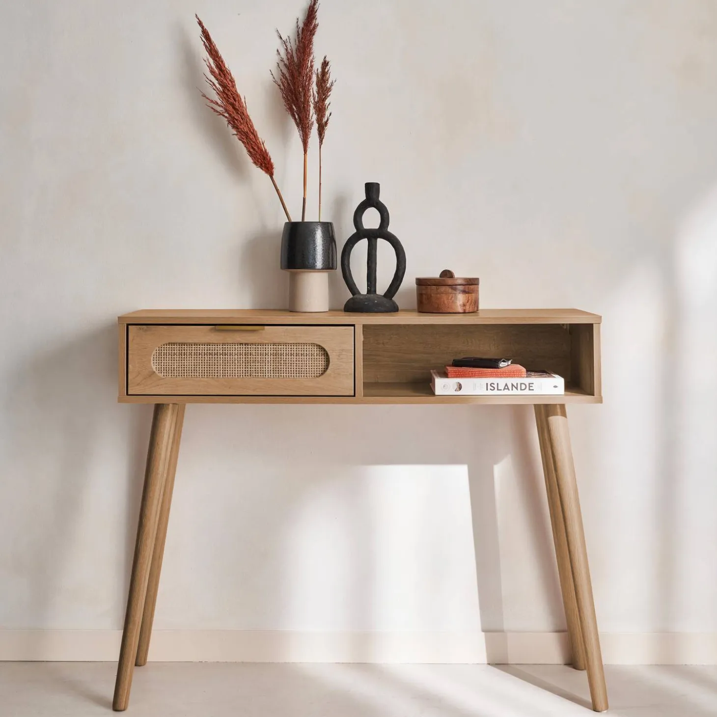 Consola estilo escandinavo con efecto madera, 100cm