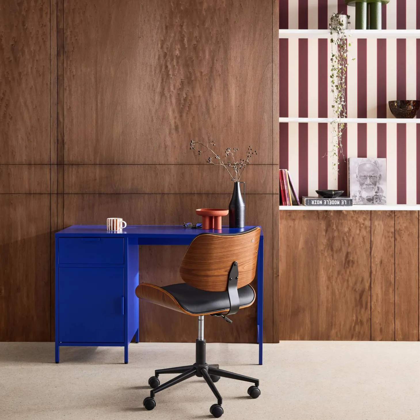 Escritorio de acero laminado, 1 cajón