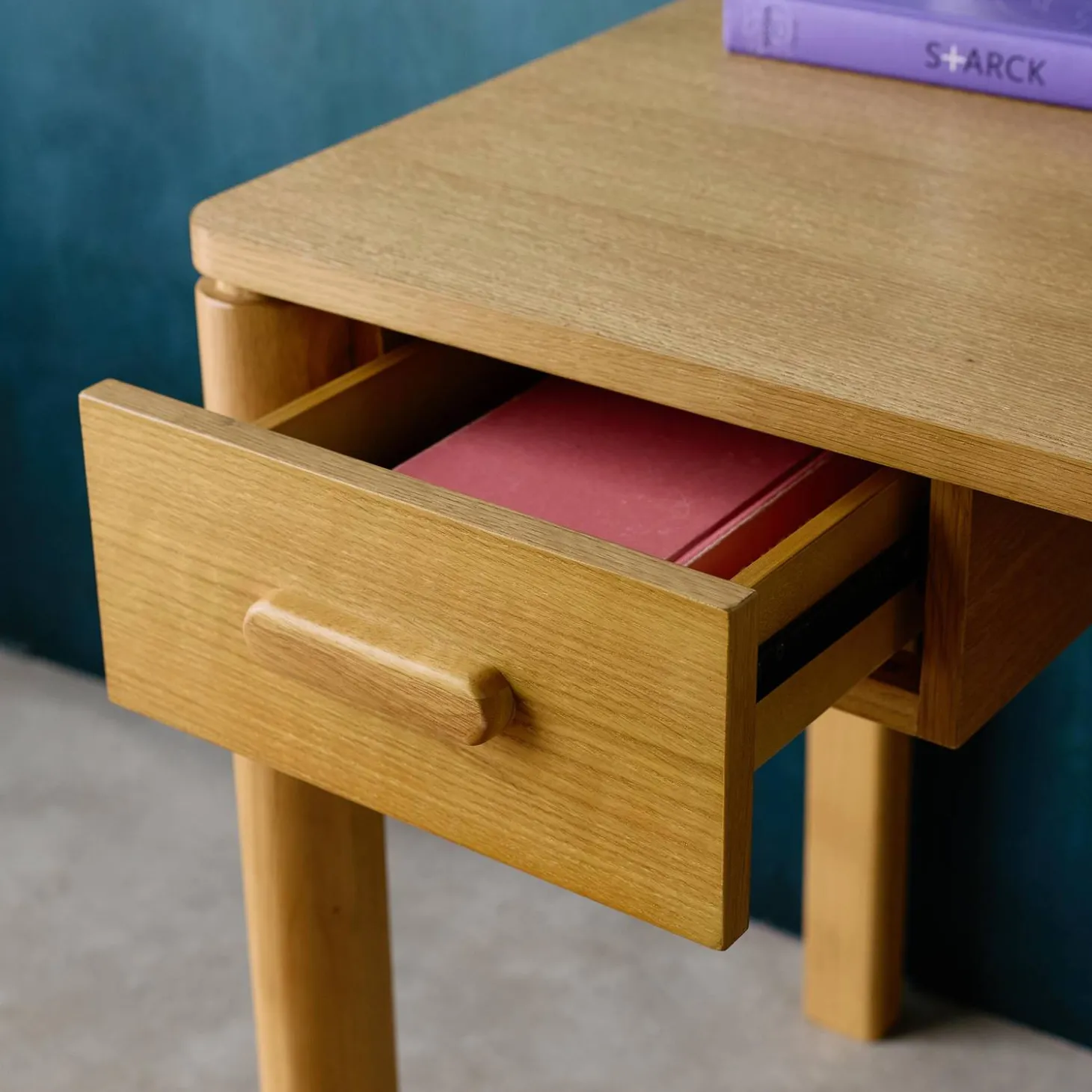 Escritorio de madera de hevea con chapa de roble, 1 cajón