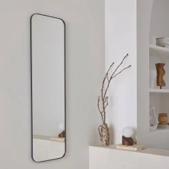 Espejo rectangular en acero decorativo de pared