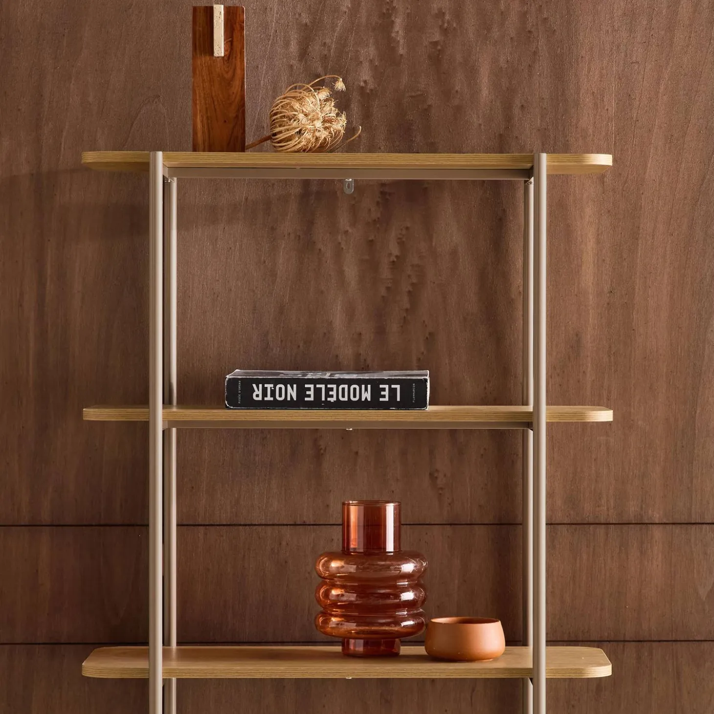 Estantería biblioteca de metal curvado y decoración de madera, 6 niveles