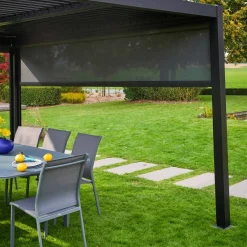 Estor lateral enrollable de aluminio y textileno para pérgola bioclimática, 4m