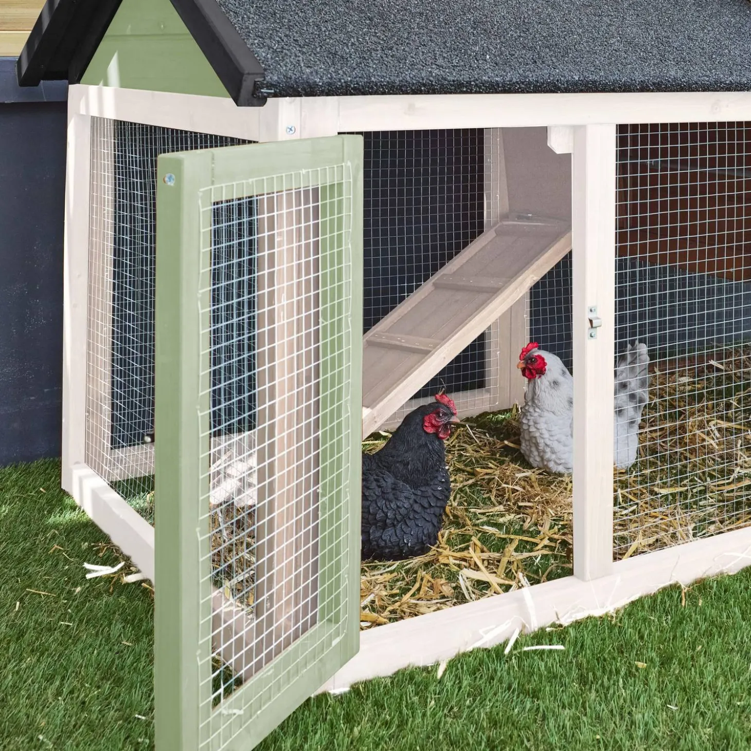 Gallinero de madera con corral para 3 gallinas