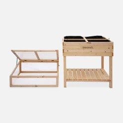 Huerto cuadrado sobre patas de madera