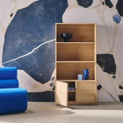 Librería efecto madera con 2 puertas y 5 niveles