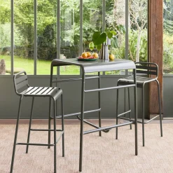 Mesa alta de jardín de metal, 2 plazas