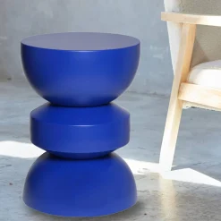 Mesa auxiliar de metal