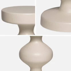 Mesa auxiliar o mesita de metal