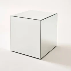 Mesa cúbica con espejos, 35cm