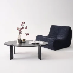Mesa de centro ovalada de madera maciza de mango