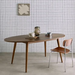 Mesa de comedor ovalada de madera de hevea y chapa de roble para 6 personas