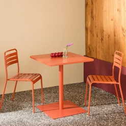 Mesa de jardín bistró cuadrada de acero con 2 sillas
