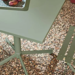 Mesa de jardín bistró plegable de metal con 2 sillas