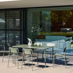 Mesa de jardín de metal con 6 sillas