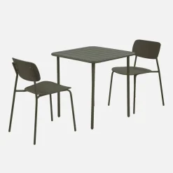 Mesa de jardín de metal con 2 sillas