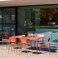 Mesa de jardín de metal con 6 sillas