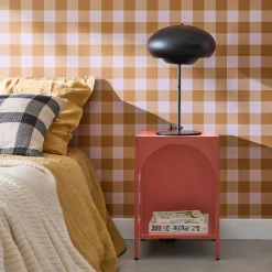 Mesita de noche de estilo industrial