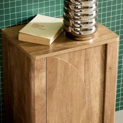 Mesita de noche efecto madera de mango con 1 puerta reversible, set de 2
