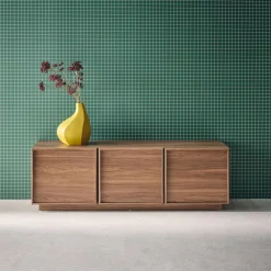 Mueble de TV con decoración de madera y 3 puertas, 140cm