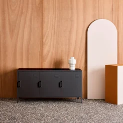 Mueble de TV industrial de metal con 3 puertas, 120cm