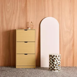 Mueble zapatero decorativo de madera con 3 cajones