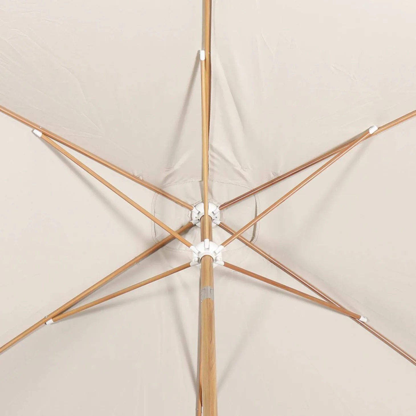 Parasol rectangular poste efecto madera, 2x3m