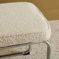 Silla cantilever con rizos texturizados, set de 2