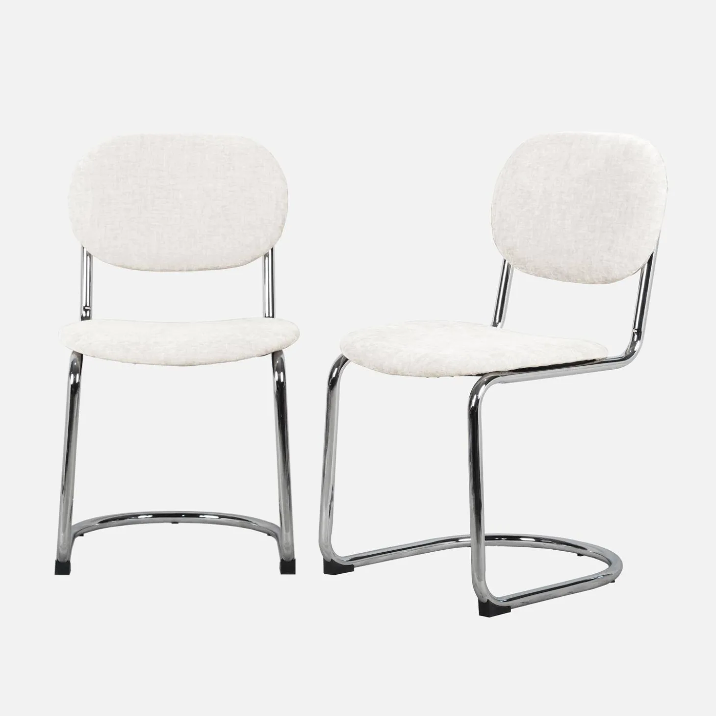 Silla cantilever redondeada de metal, tela chenille y patas cromadas ,set de 2