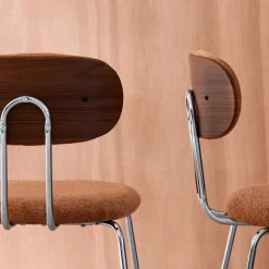 Silla de madera curvada teñida de nogal y tejido repelente al agua , set de 2