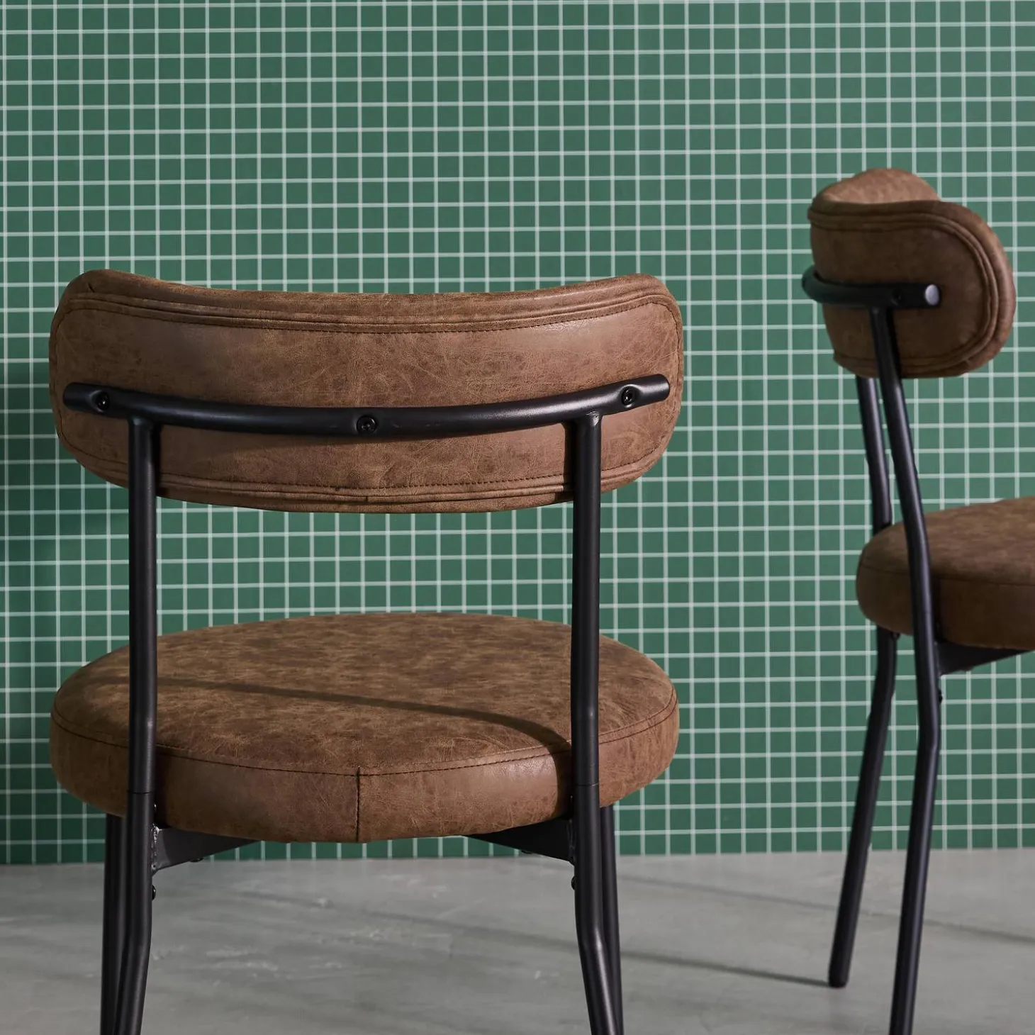 Silla de metal y polipiel marrón, set de 2
