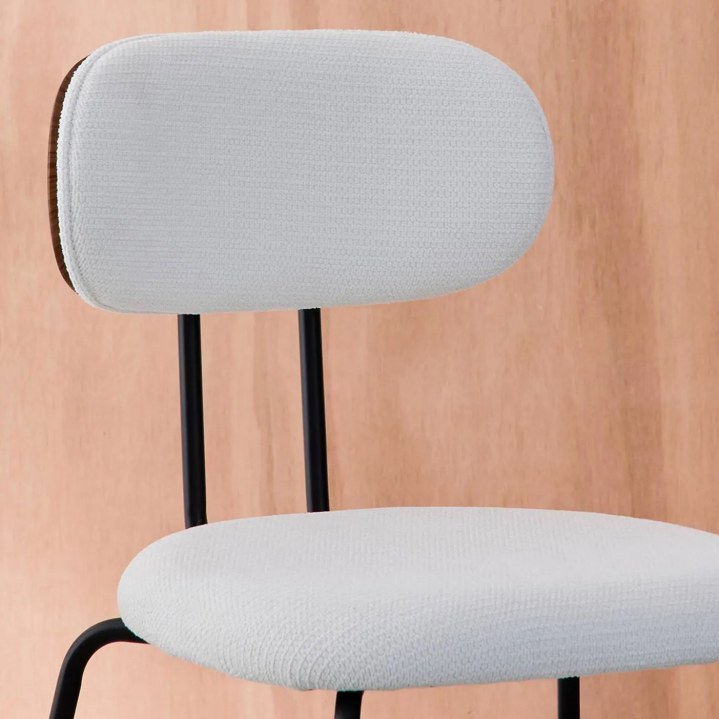Silla decoración madera curvada teñida nogal y tela repelente al agua, set de 2