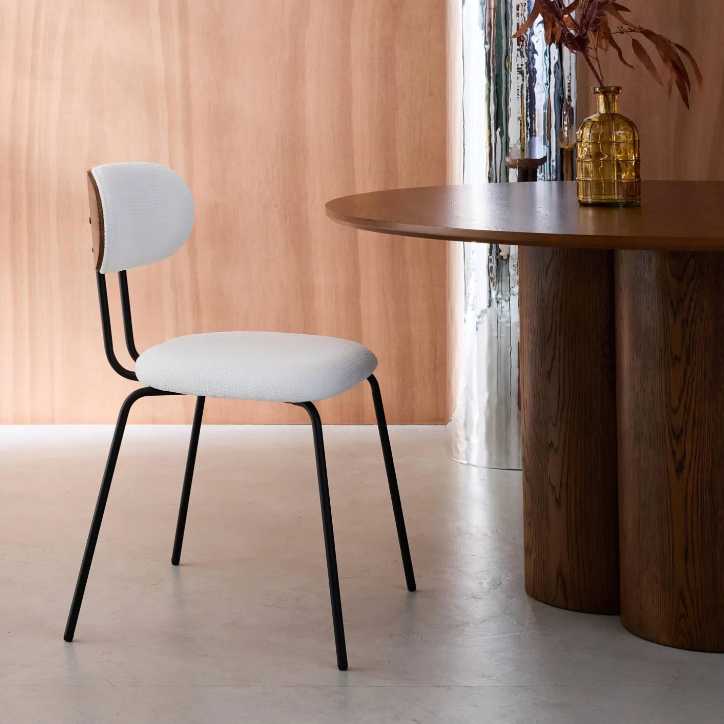 Silla decoración madera curvada teñida nogal y tela repelente al agua, set de 2